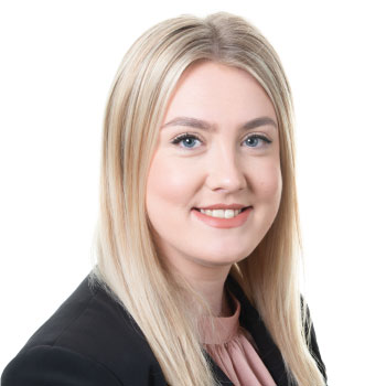 Courtney-Searle-Chartered-Legal-Executive-Personal-Wealth-Team